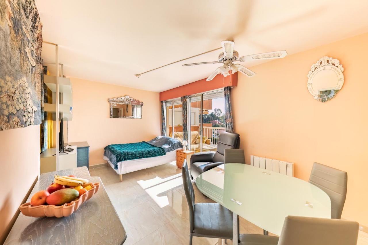Apartment Boulouris Saint-Raphaël Eksteriør billede